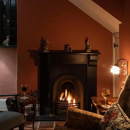 בית נופש Castletown Gate House סלברידג'